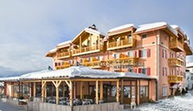 Lady Maria Hotel